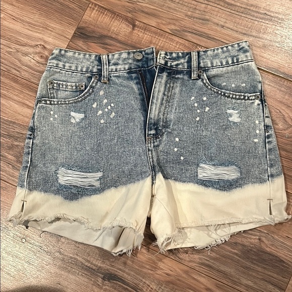 Denim Distressed Women's Shorts - Picture 1 of 3